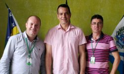 A nossa homenagem ao Prefeito de Cumari, João Rios A nossa homenagem ao Prefeito de Cumari, João Rios