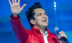 Cantor Regis Danese recebe alta da UTI, diz boletim