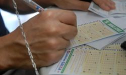 Mega-Sena sorteia prêmio de R$ 72 milhões neste sábado Mega-Sena sorteia prêmio de R$ 72 milhões neste sábado