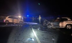 Colisão frontal deixa três mortos e três feridos na BR-414, em Corumbá de Goiás