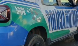 Caminhonete estacionada é atingida por triciclo elétrico em Campo Formoso, distrito de Orizona