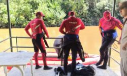 Homem desaparece após possível afogamento no Rio do Peixe, na zona rural de Santa Cruz de Goiás Homem desaparece após possível afogamento no Rio do Peixe, na zona rural de Santa Cruz de Goiás