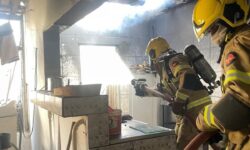 Incêndio atinge edificação residencial no Centro de Ipameri Incêndio atinge edificação residencial no Centro de Ipameri