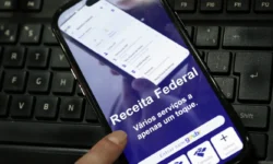 Receita paga nesta sexta maior lote de restituição do IR da história Receita paga nesta sexta maior lote de restituição do IR da história