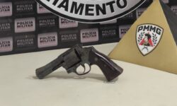 Homem de 24 anos é alvo de tentativa de homicídio dentro de barbearia em Araguari
