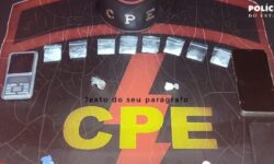 Quatro pessoas são conduzidas por suspeita de tráfico de drogas durante ação da CPE em Pires do Rio Quatro pessoas são conduzidas por suspeita de tráfico de drogas durante ação da CPE em Pires do Rio