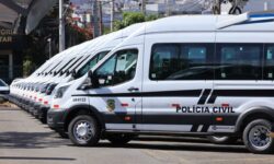 Daniel Vilela entrega R$ 12,7 milhões em veículos e equipamentos para segurança pública de Goiás