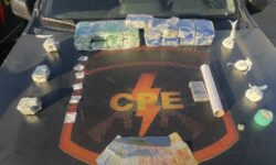 CPE apreende mais de 8 kg de drogas e conduz duas pessoas durante operação em Catalão