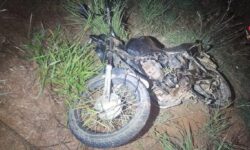 Motociclista fica gravemente ferido após colisão com carro na MG-190, em Monte Carmelo Motociclista fica gravemente ferido após colisão com carro na MG-190, em Monte Carmelo