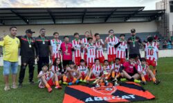 ABECAT Ouvidorense conquista título invicto do Campeonato Regional Sub-13 ABECAT Ouvidorense conquista título invicto do Campeonato Regional Sub-13