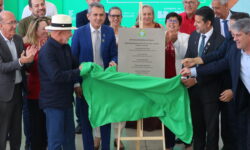 “Não tem saída para esse país se a gente não investir em educação”, diz Lula na inauguração do Campus Catalão do Instituto Federal Goiano “Não tem saída para esse país se a gente não investir em educação”, diz Lula na inauguração do Campus Catalão do Instituto Federal Goiano