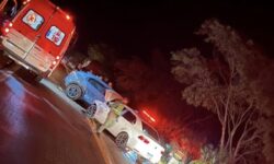 Colisão frontal entre dois veículos deixa três feridos na GO-020, entre Pires do Rio e Palmelo