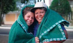 Em nova onda de frio, Governo de Goiás reforça Campanha Aquecendo Vidas e entrega 88 mil cobertores Em nova onda de frio, Governo de Goiás reforça Campanha Aquecendo Vidas e entrega 88 mil cobertores