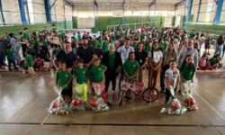 Mercado Ecológico transforma recicláveis em aprendizado e mobiliza 275 alunos em Catalão