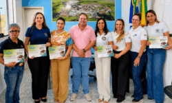 Prefeito Wisner Araújo reforça compromisso com a educação durante reunião com diretoras das escolas públicas de Corumbaíba Prefeito Wisner Araújo reforça compromisso com a educação durante reunião com diretoras das escolas públicas de Corumbaíba