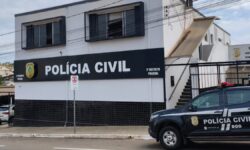 Polícia Civil de Catalão (1ª DP) prende suspeito de desviar mais de R$ 237 mil de idosa com Alzheimer Polícia Civil de Catalão (1ª DP) prende suspeito de desviar mais de R$ 237 mil de idosa com Alzheimer
