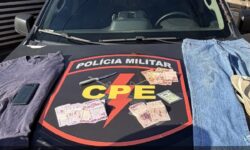 CPE prende suspeito de roubo violento e recupera celular da vítima em Catalão CPE prende suspeito de roubo violento e recupera celular da vítima em Catalão