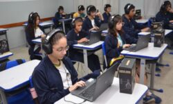 Estado disponibiliza videoaulas para preparação ao Enem durante as férias de julho Estado disponibiliza videoaulas para preparação ao Enem durante as férias de julho