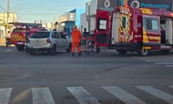 Motociclista fica ferido após colisão entre carro e moto no bairro São João, em Catalão Motociclista fica ferido após colisão entre carro e moto no bairro São João, em Catalão